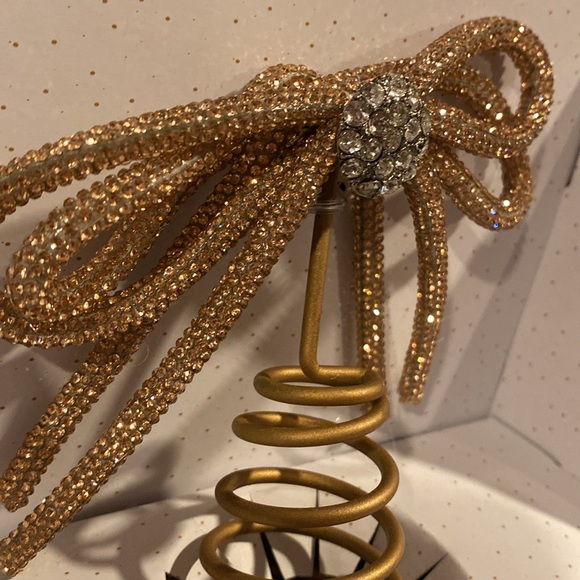 BNWT MIDWINTER MODERN Viral Gold Rhinestone Bow Christmas Tree Topper - Picture 5 of 5